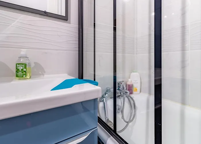 La Belle De Nuit Apartment